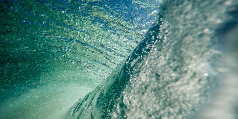 北田美朵的生活哲学：陶艺与插花如何通过‘无用之用’培养角色耐心 | 生活分享与园艺博客