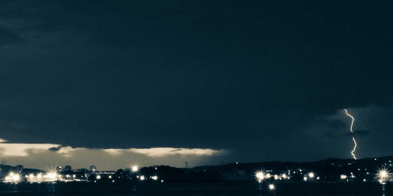 园艺与日式禅意的当代对话：探秘北田美朵如何携手染织、陶艺家复兴传统工艺